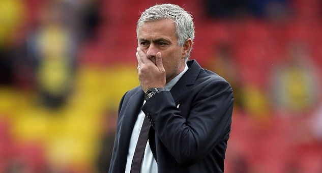 Liên tiếp thất bại, Mourinho bất ngờ đổ lỗi cho người tiền nhiệm